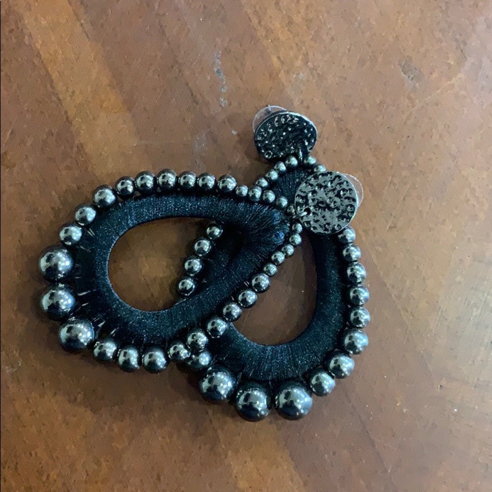 Never worn black dangle earrings apx. 3" length